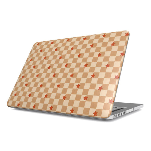 Checkered Stars MacBook case — caramel and cream checkerboard with little red stars, hard-shell laptop cover, angled lid view
