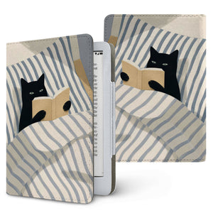 Reading Cat in Bed Kindle Case