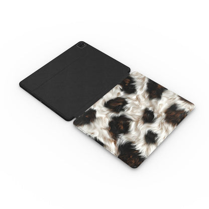 Black cowhide iPad case with the Apple Pencil in its slot