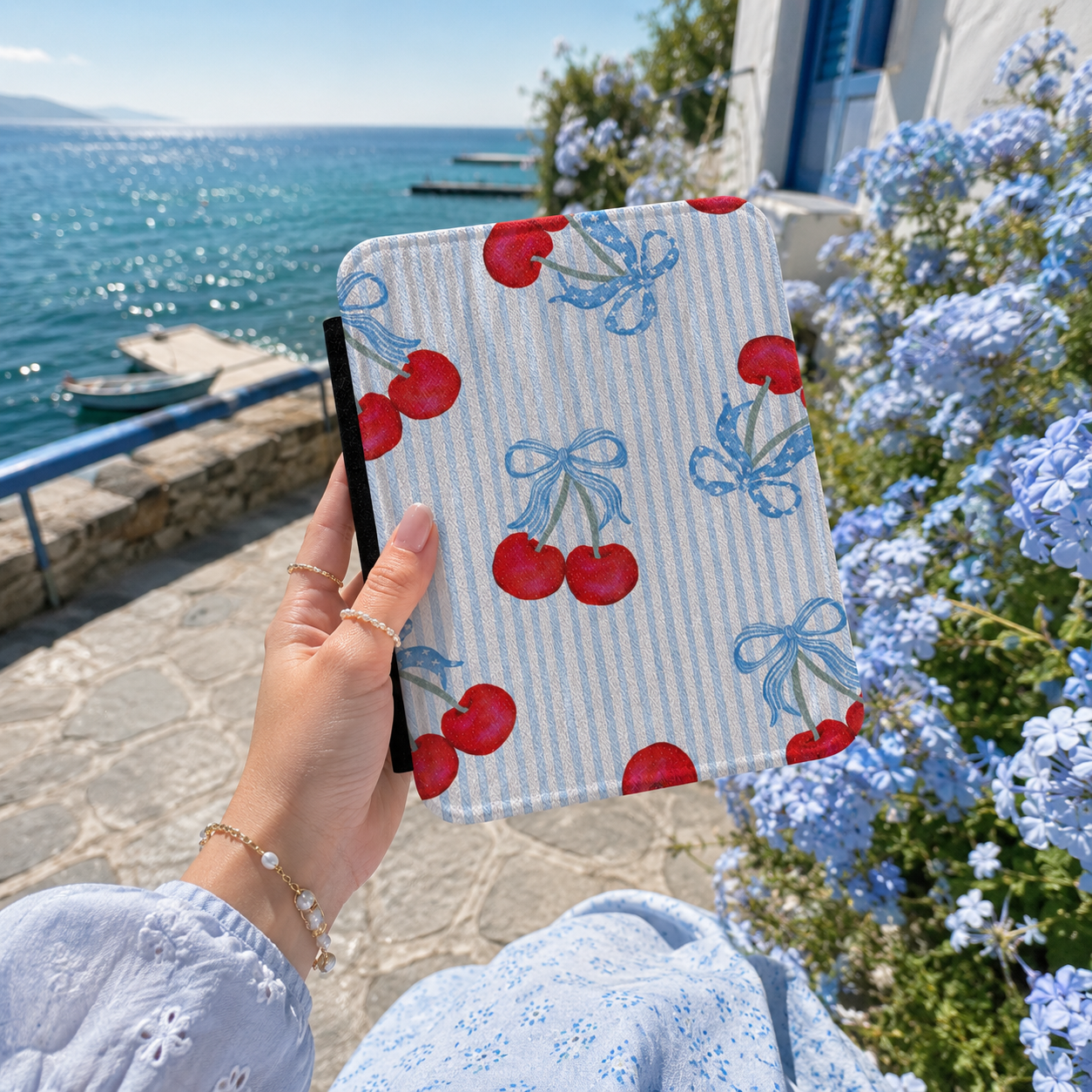 Cherries blue bows Kindle case — additional view