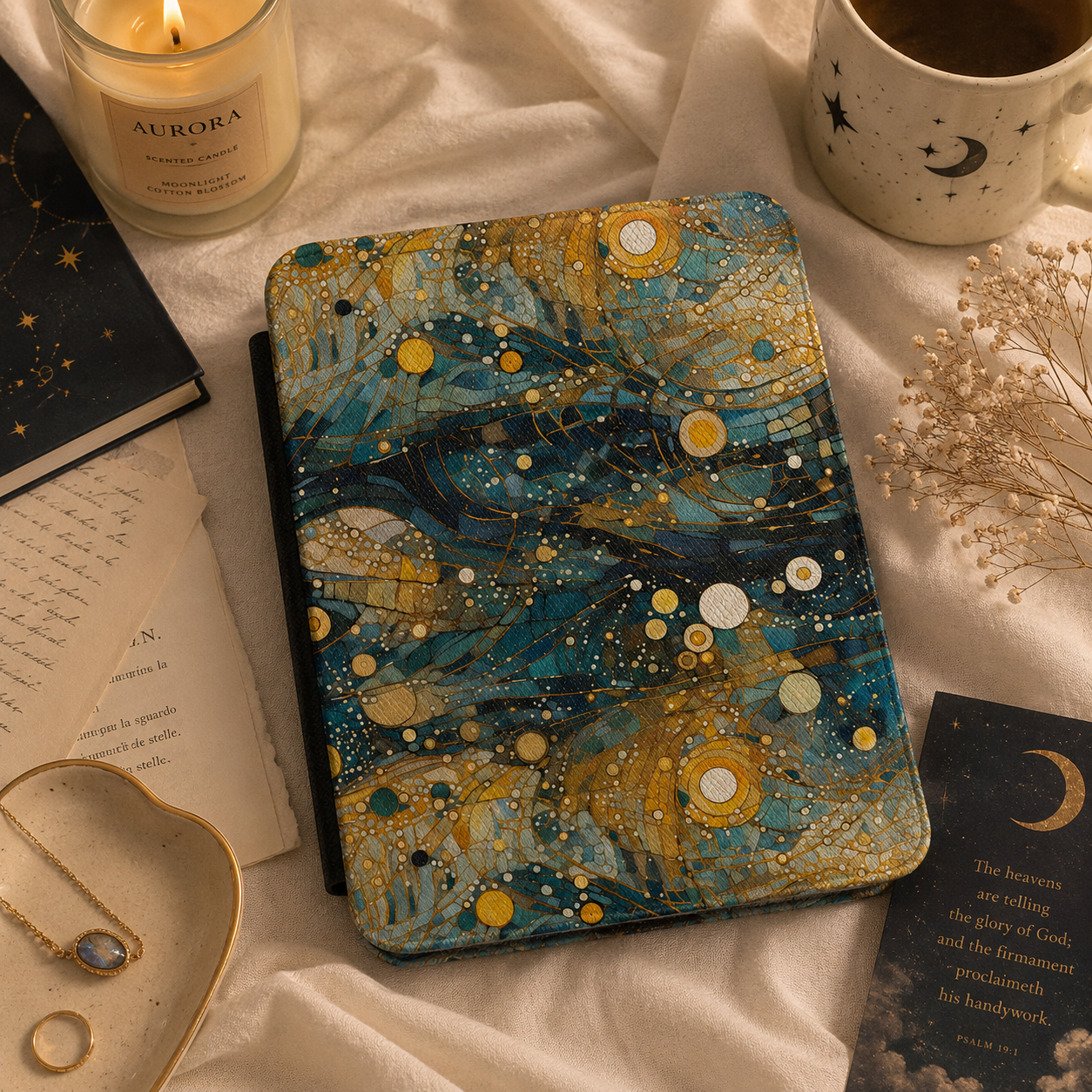 Gold blue mosaic Kindle case — additional view