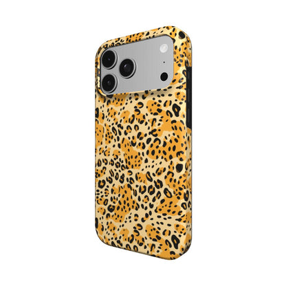 Golden Cheetah phone case – MagSafe iPhone case, detail view