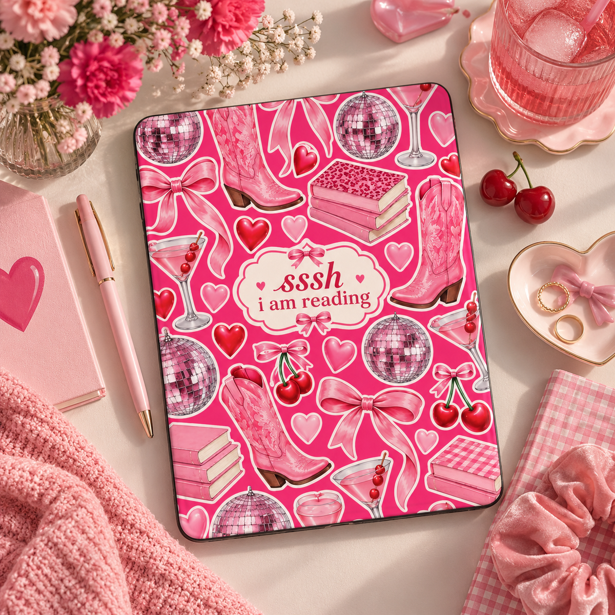 Sssh I Am Reading - Apple iPad Case