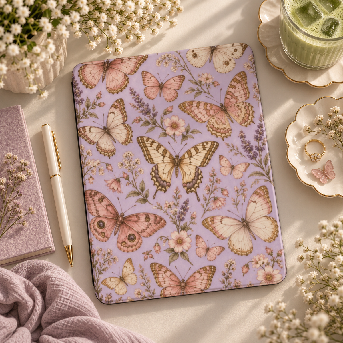 Lilac Butterfly - Apple iPad Case