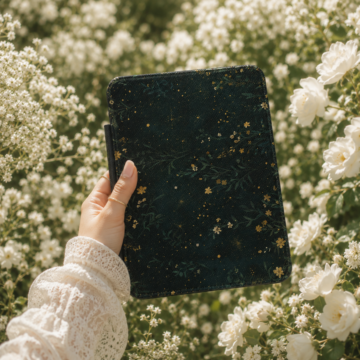 Night garden Kindle case — additional view