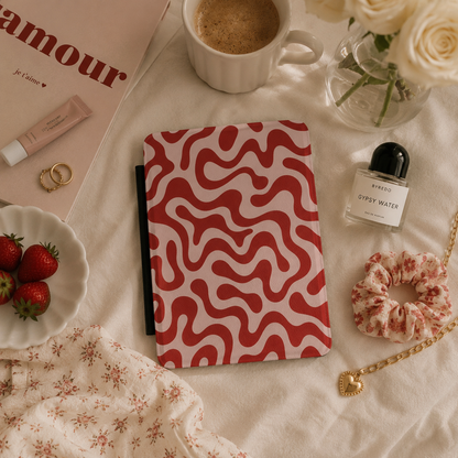 Red Squiggle Kindle Case - photo 2