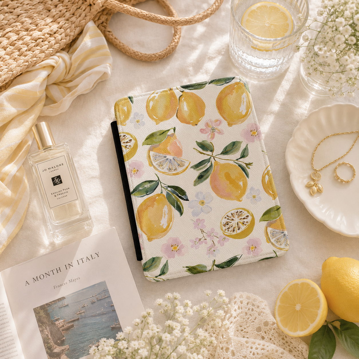 Watercolour lemon grove Kindle case — additional view