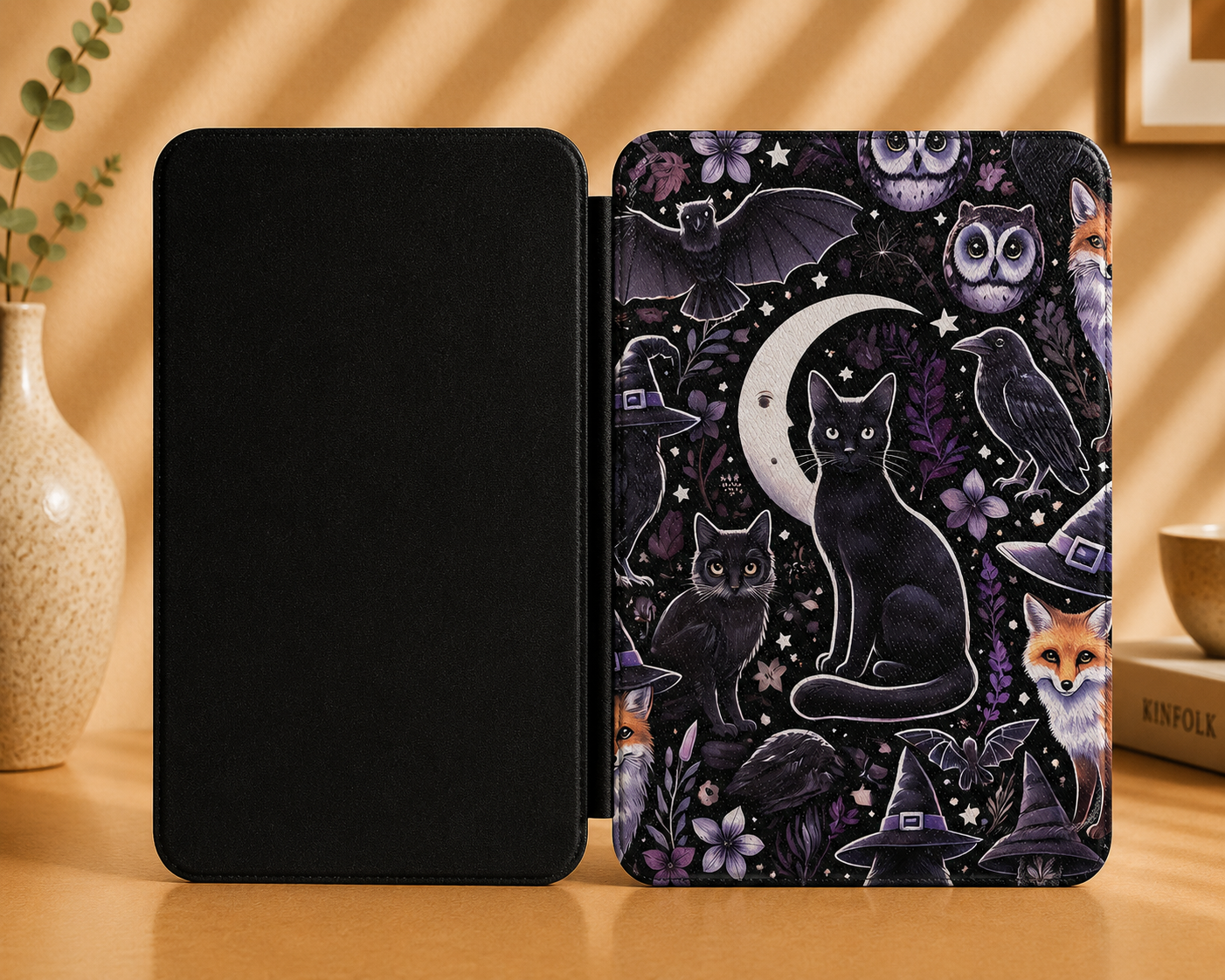 Witchy woodland Kindle case — additional view